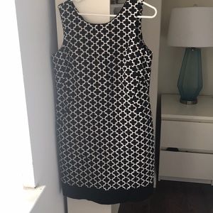 White House Black Market Dress - BROKEN ZIPPER